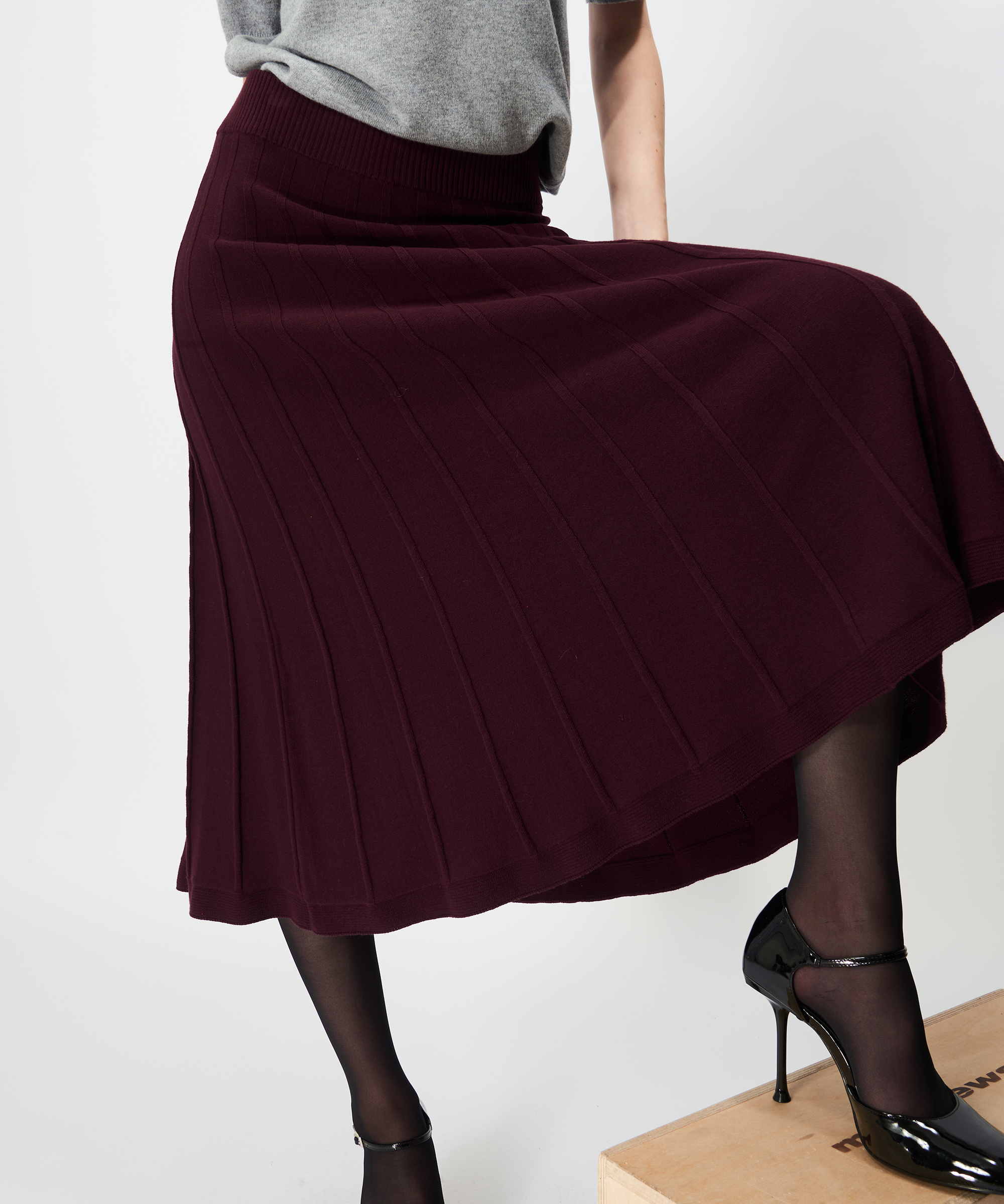 Klara Skirt Burgundy