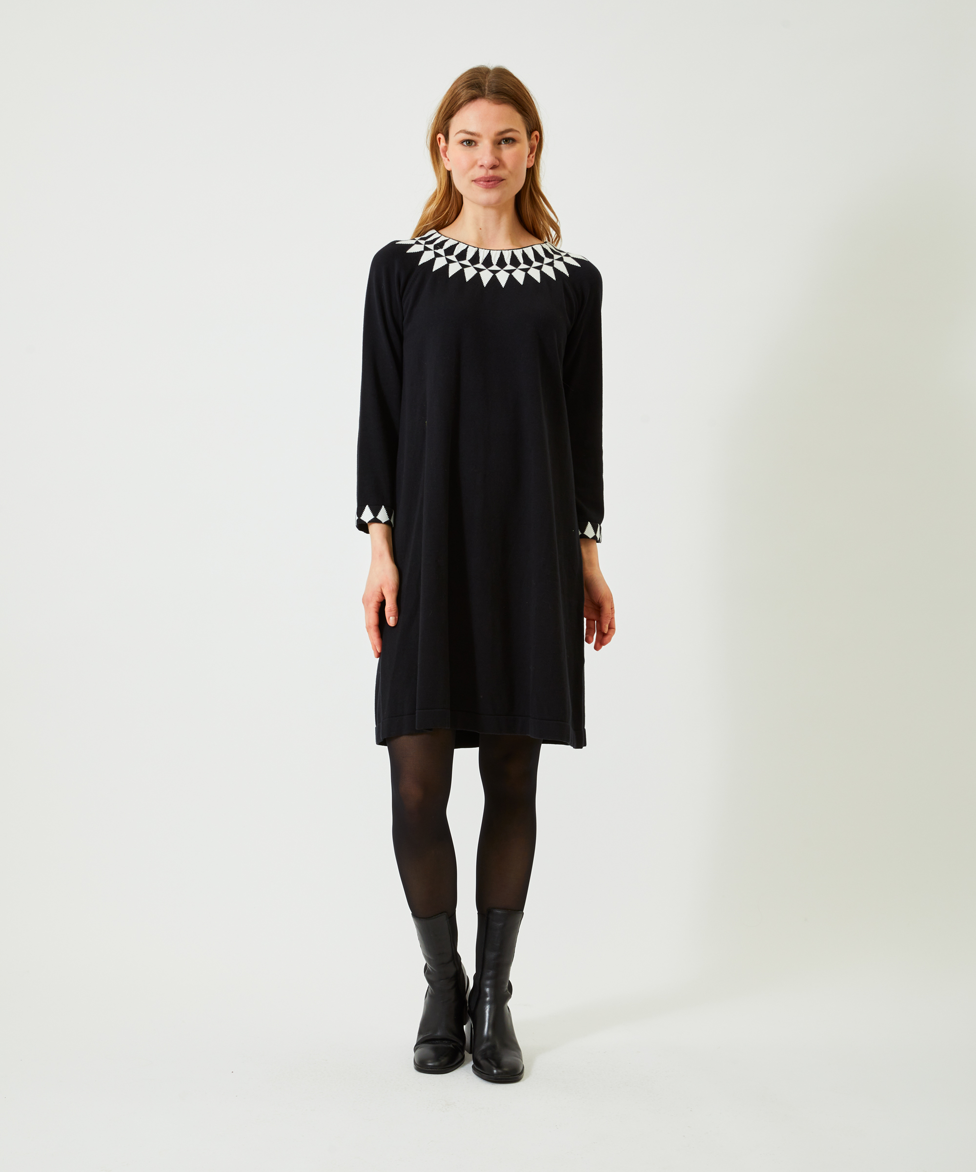 Tindra Dress Black