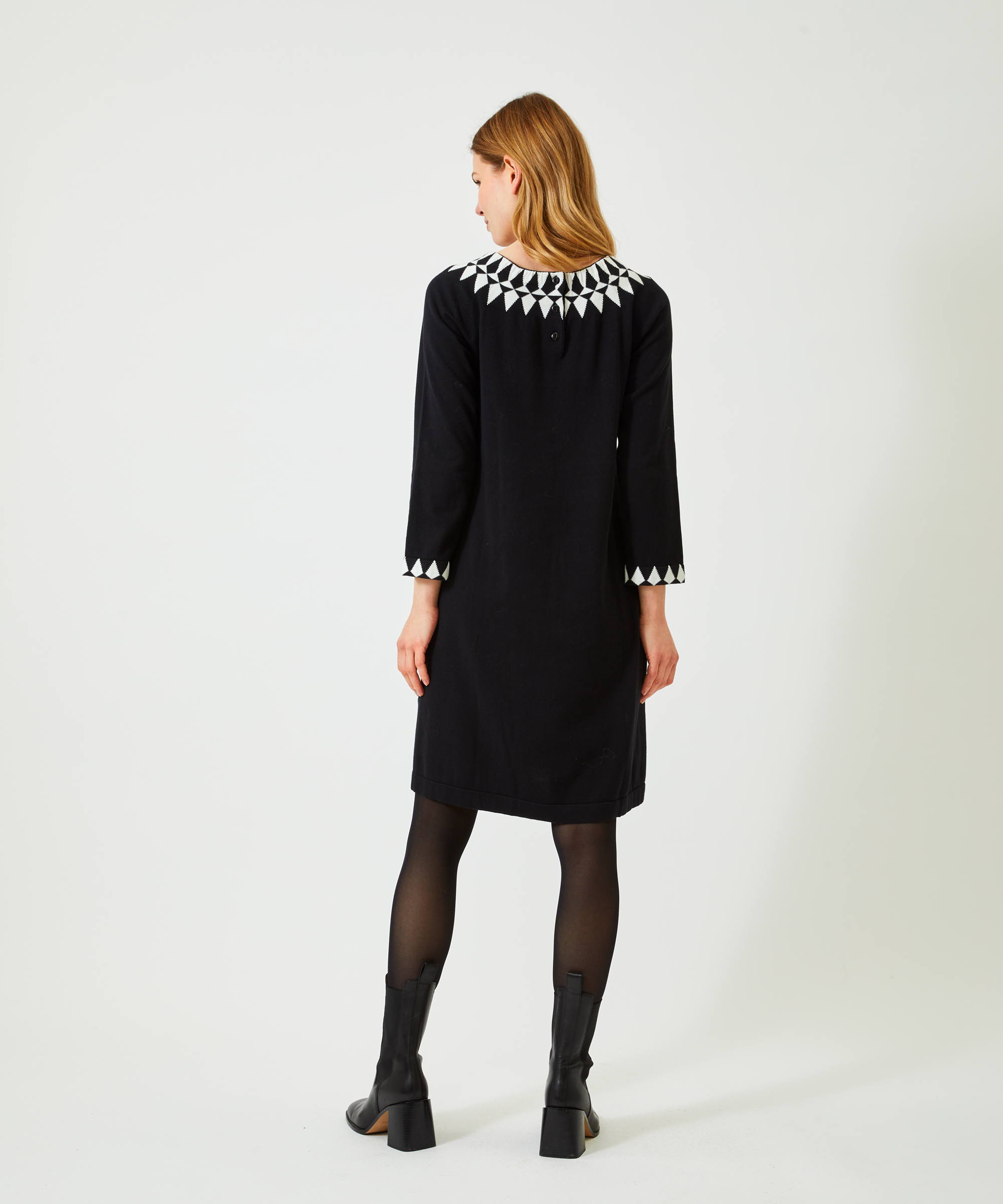 Tindra Dress Black